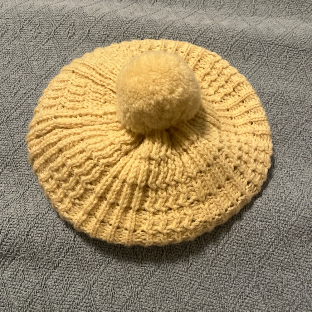 Vtg  Pure Wool Ivory  Beret  Hat  Made In Great Britain With Pom Poms